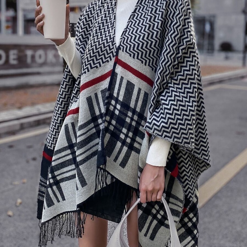 plaid print tassel hem poncho cardigan wrap - Picture 3 of 6